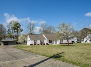 15326 Tierce Lake Rd, Northport, AL 35475