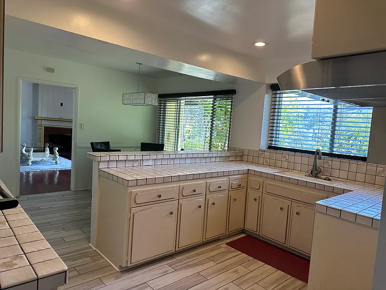1201 Imperial Dr — Photo 12