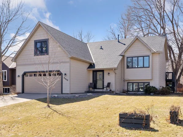 6652 Pelican Pl, Lino Lakes, MN 55014