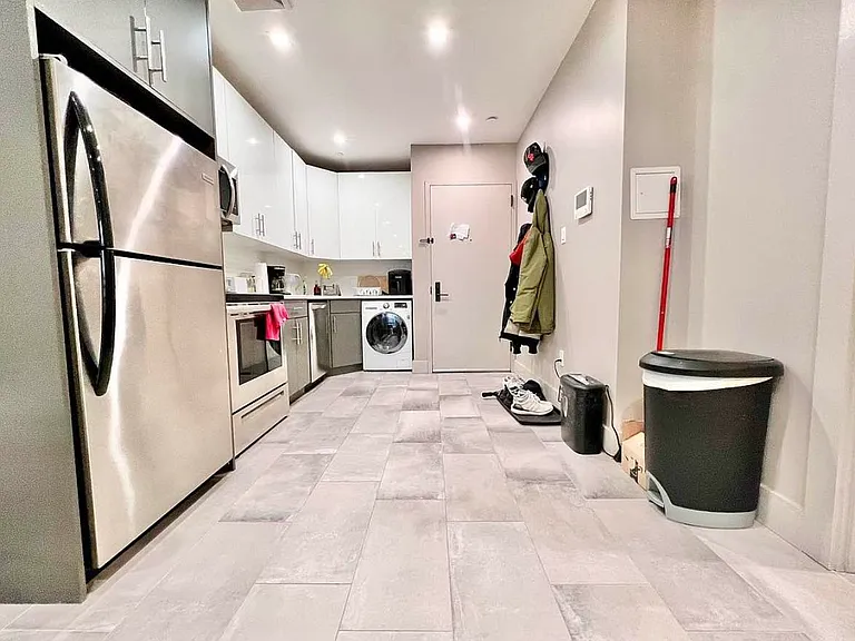 2809 Snyder Ave #3C — Photo 3