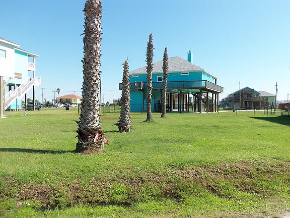 2nd image of 978 Driftwood Dr