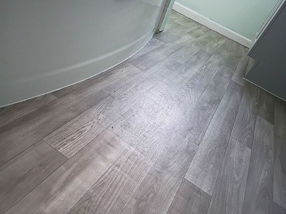 4th image of 320 Main St #1