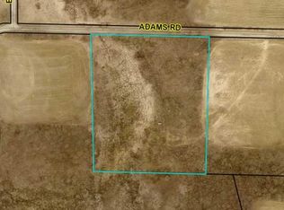 9745 E Adams Rd, Pierceton, IN 46562