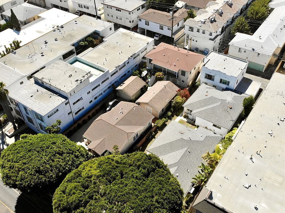 1st image of 1026 14th St