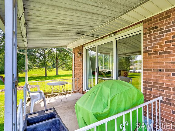 2nd image of 5907 Leisure South Dr SE #230