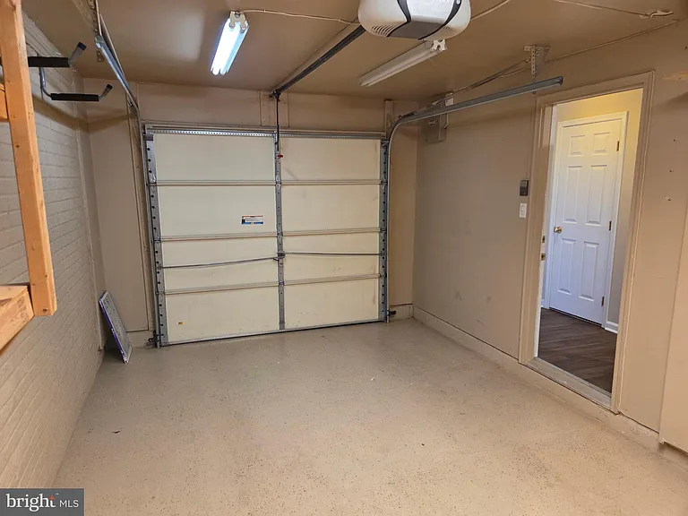5504 Sacramento Mews Pl — Photo 42