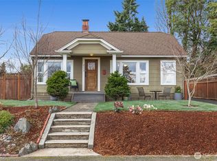 8433 30th Ave SW, Seattle, WA 98126