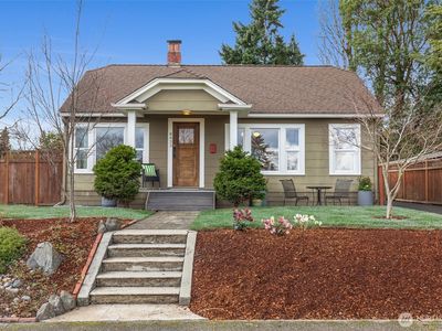 8433 30th Avenue SW, Seattle, WA, 98126