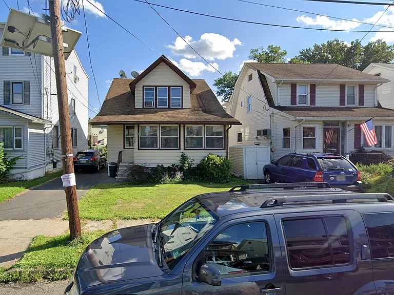 325 Amon Ter — Photo 9