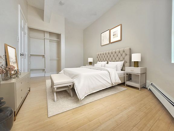 3rd image of 338 Warren St APT 5