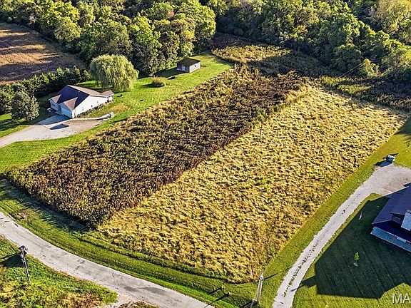 2nd image of 8754 Le Pere School Rd