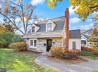 850 N Kensington St, Arlington, VA 22205