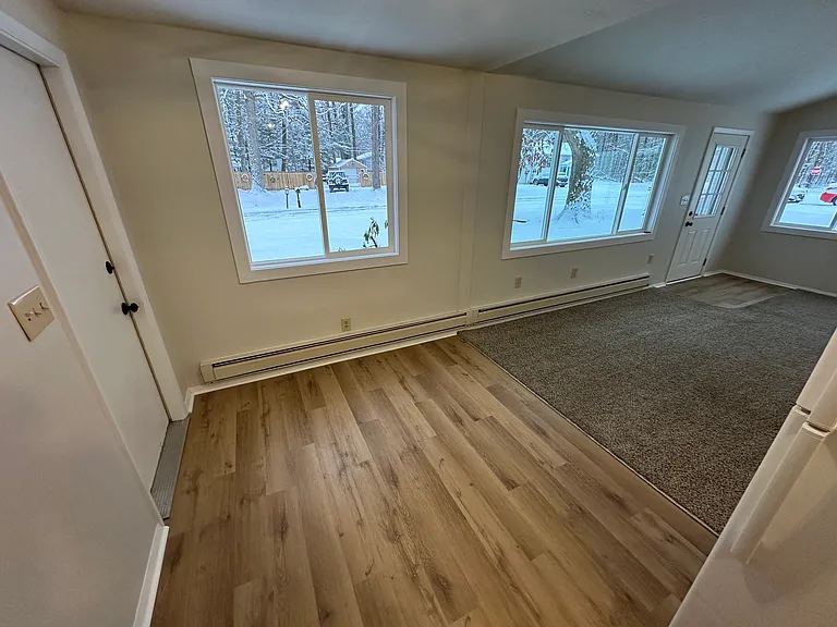 770 Woodside Ave — Photo 5