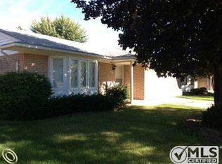 39186 Faith Dr, Sterling Heights, MI 48310