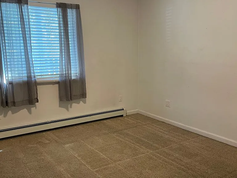 827 Beech Ave — Photo 20