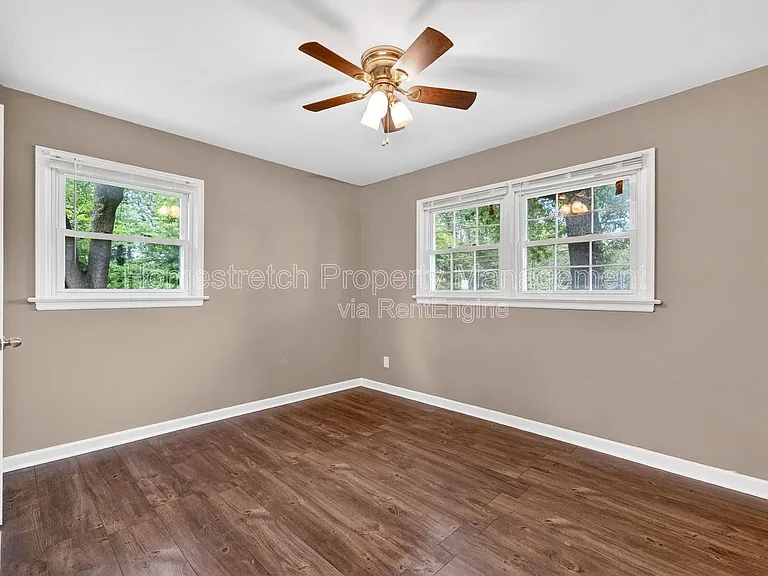 1600 Washington St — Photo 15