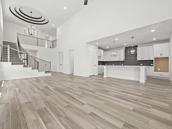 4th image of 26823 Stardust Meadow Ct