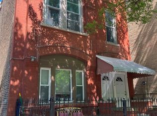 522 N Armour St #1, Chicago, IL 60642