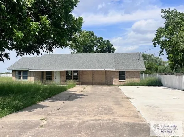 713 S 11th St, Donna, TX 78537