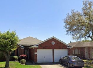 10443 N Shadowdale Dr, Houston, TX 77041