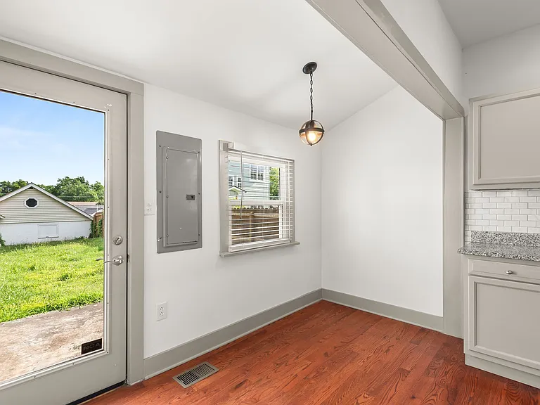 107 Wilmington St — Photo 16