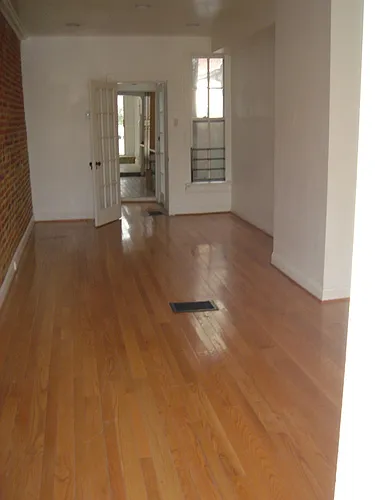 2538 Foster Ave Photo 1