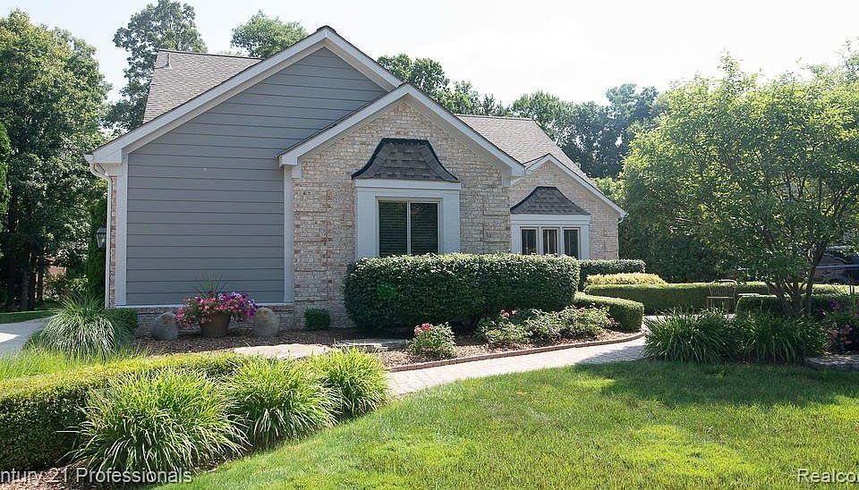 1st image of 49090 White Mill Dr