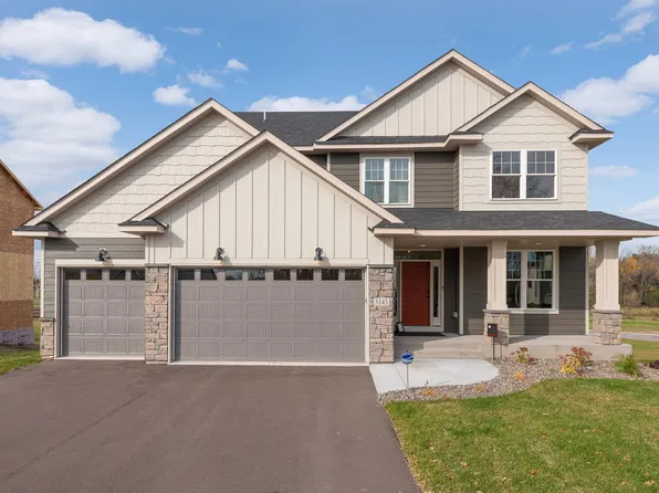 3143 Centerville Rd, Vadnais Heights, MN 55127