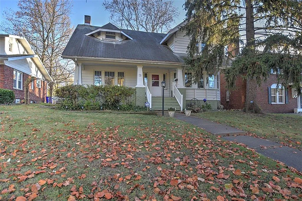 1583 W Main St photo 1