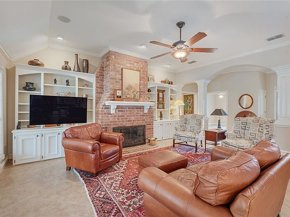 5th image of 3021 Coronado Dr
