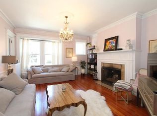 338 Tappan St #1, Brookline, MA 02445