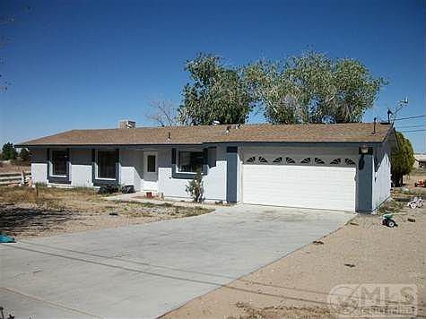 5th image of 11641 Redwood Ave