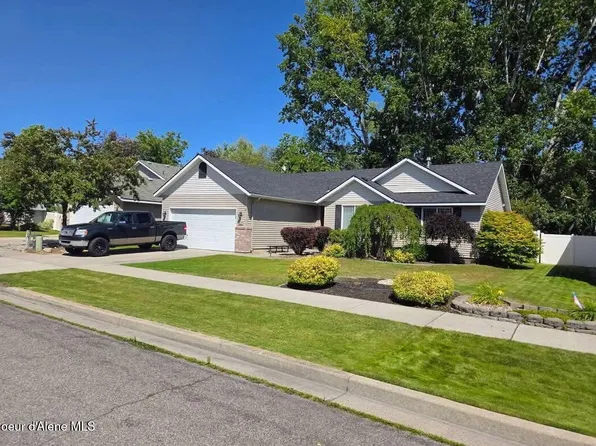 2770 N Slice Dr, Post Falls, ID 83854