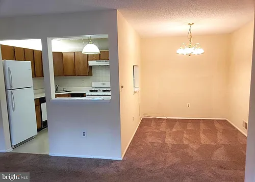 8 Joyner Ct Photo 1