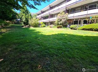 Town Squire, Edmonds, WA 98026