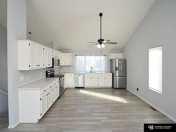5th image of 3311 Wilhelminia Dr