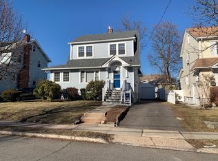 49 Shepard Ave, Teaneck, NJ 07666
