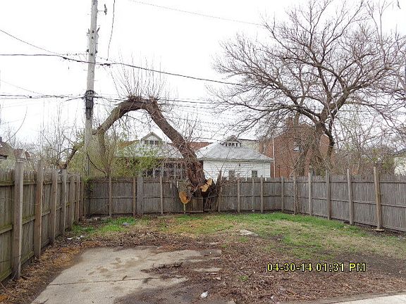 2nd image of 7506 S Stewart Ave