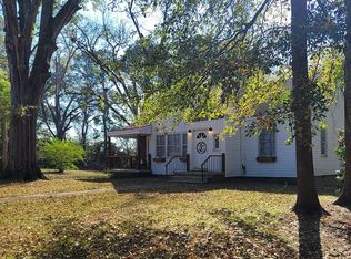 2003 South St, Greensboro, AL 36744