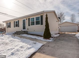 1804 50th St NW, Rochester, MN 55901