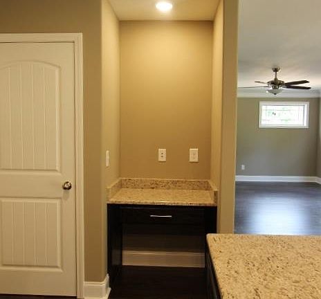 3rd image of 17 Chestnut Hl Lot 17