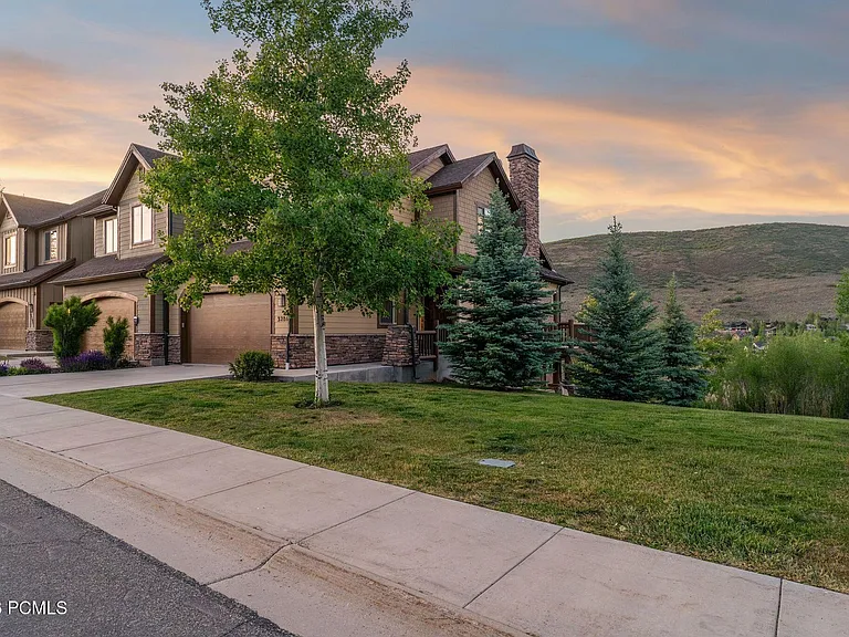 3286 Lower Saddleback Rd — Photo 27