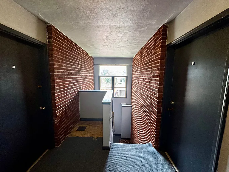 1811 13th Ave #8 — Photo 9