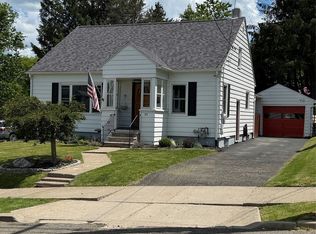 23 Medford St, Binghamton, NY 13903