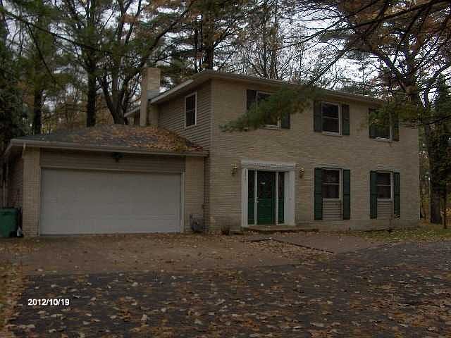 1st image of 3421 Royal Oak Dr