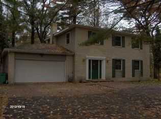 3421 Royal Oak Dr, Plover, WI 54467