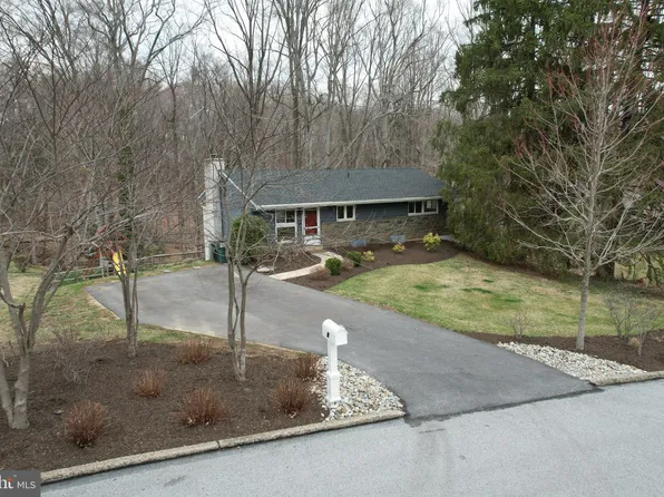 9 Riddlewood Dr, Media, PA 19063