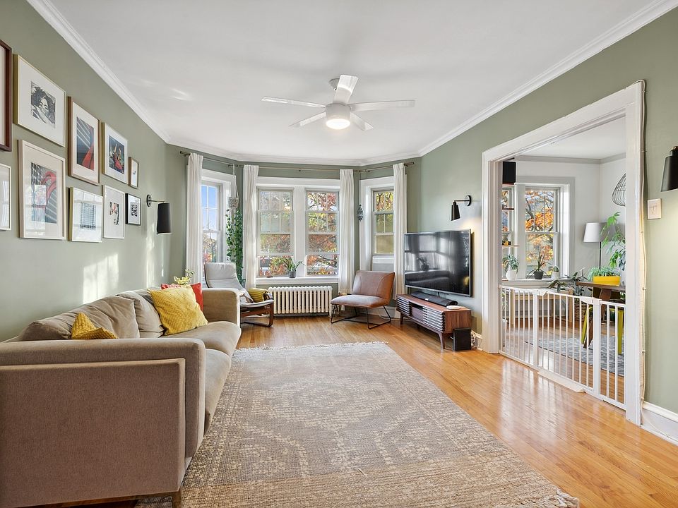 2nd image of 630 Sherman Ave APT 2