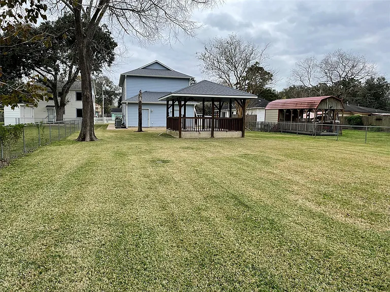 1018 S Booth Ln — Photo 18