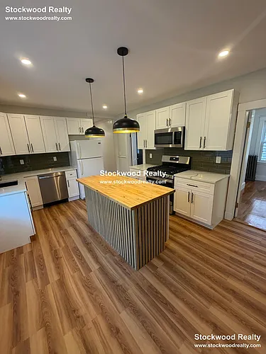 72 Harvest St #1R Photo 1